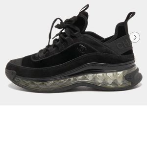 Chanel Black Black/Dark Grey Suede Interlocking CC Logo Sneakers size 41